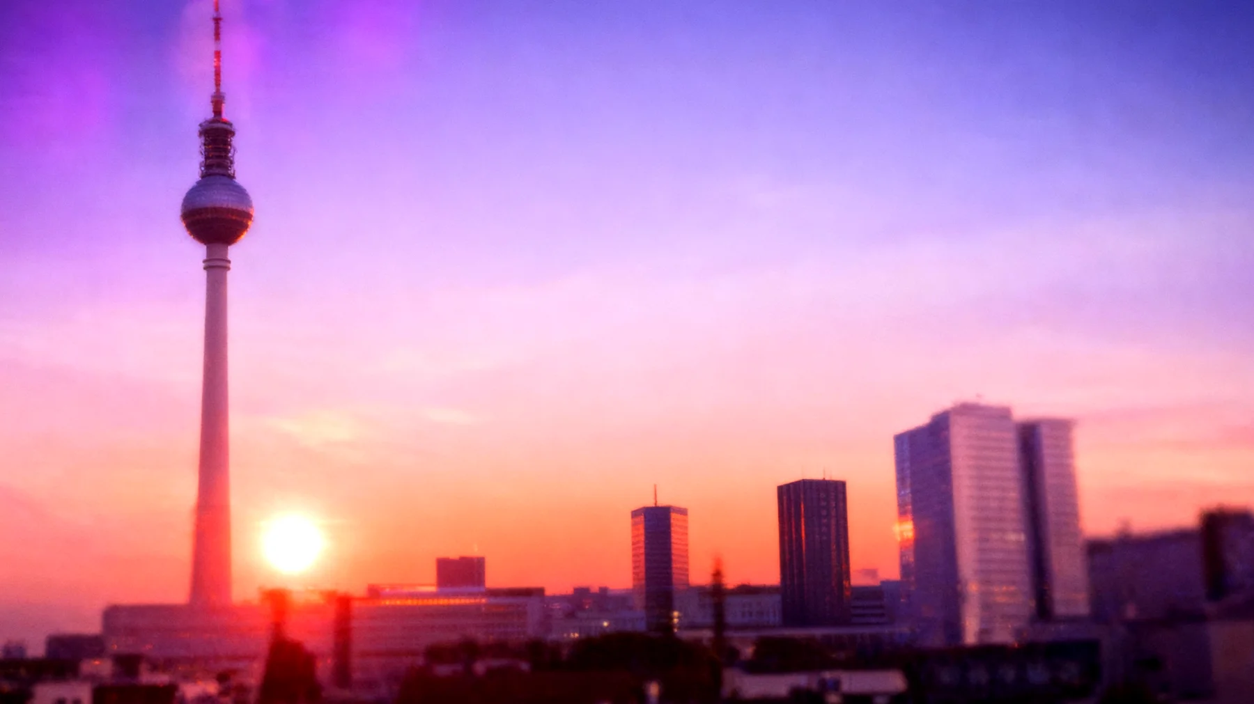 Gute Zeiten, schlechte Zeiten (GZSZ)2025-12-28T16:35:03.584Z"